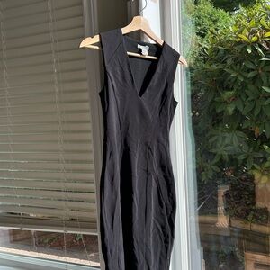 black slim fit v neck bodycon dress